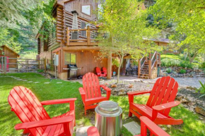 Cozy Ouray Apartment, Steps to Riverwalk Trail!